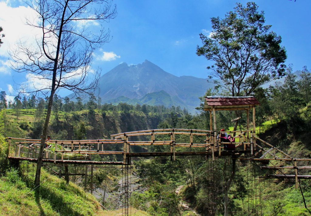 Kali Talang Trekking & Merapi Lava Tour